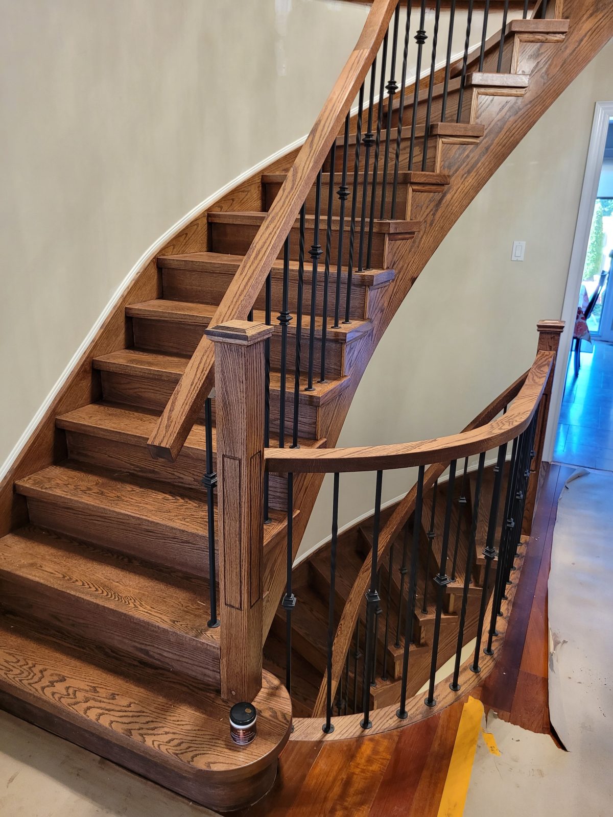 Curved staircase renovation